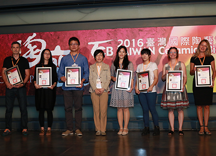 The seven finalists and jury, Shao